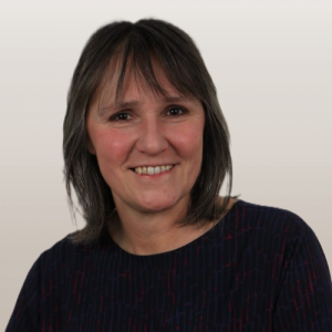 9 removebg preview(1) Petra Hackl